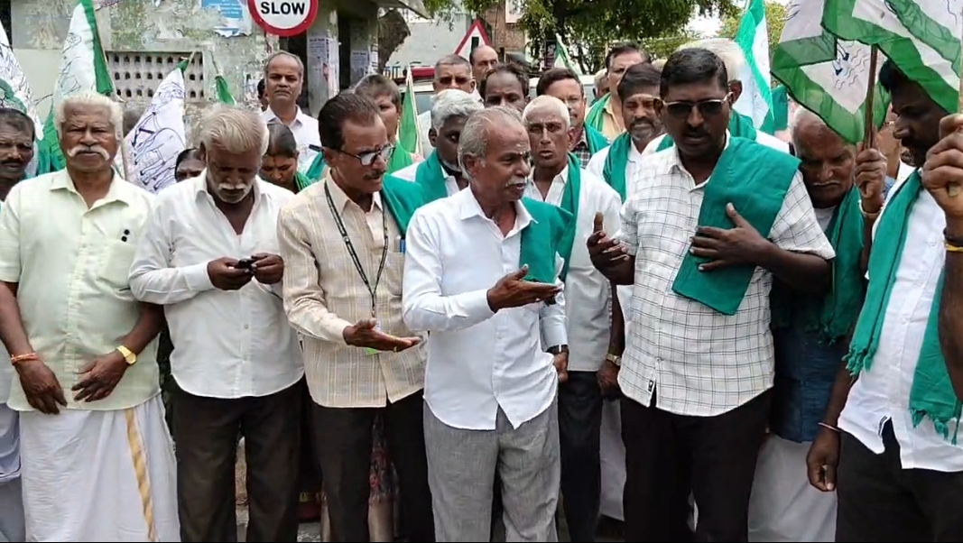 பேர்ணாம்பட்டு ஊராட்சி ஒன்றிய அலுவலகத்தை முற்றுகையிட முயன்ற விவசாயிகள் கைது!
