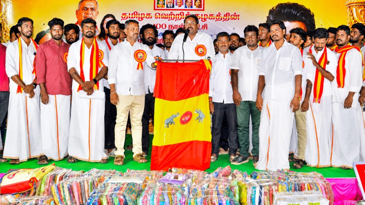 தமிழக அரசின் 100 நாள் நல்லாட்சி விழா: கிருஷ்ணகிரியில் பிரமாண்ட பொதுக்கூட்டம் – 1,000-க்கும் மேற்பட்டோர் பங்கேற்பு!