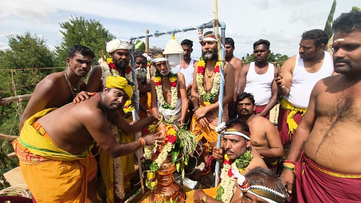தருமபுரி ஸ்ரீ ராமலிங்க சௌடேஸ்வரி அம்மன் கோவில் கும்பாபிஷேக விழா: திருக்கல்யாண வைபவம் வெகு விமரிசை!