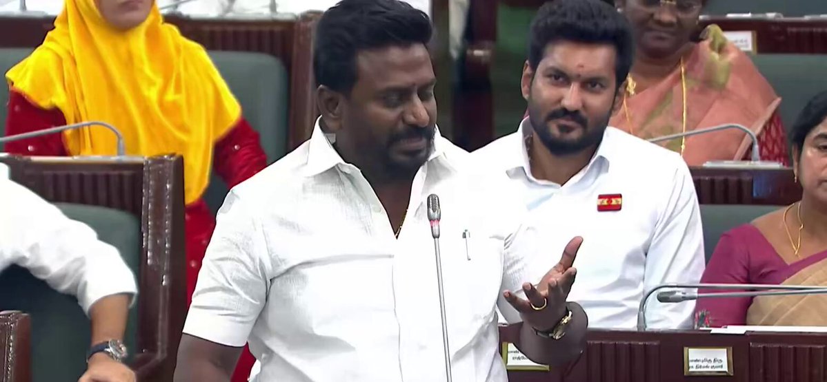சென்னை தூய்மைப் பணியாளர்கள் போராட்டம்: “அவர்கள் எதிரிகள் அல்ல; தூய்மை தேவதைகள்” – அமைச்சர் ராஜ்மோகன் விளக்கம்!