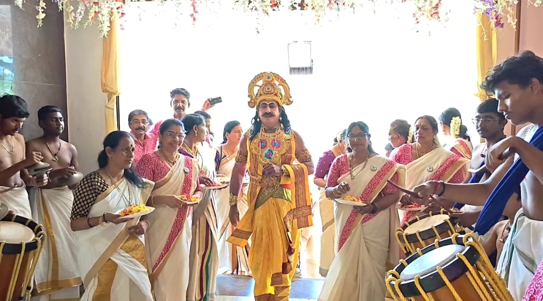 ஆவடி அருகே கோலாகலமாக நடைபெற்ற ஓணம் விழா: கலை நிகழ்ச்சிகளுடன் 25 வகை கேரள உணவு விருந்து.