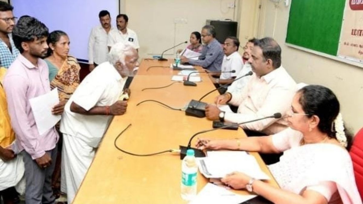 புதிய கல்குவாரிக்கு எதிர்ப்பு..! நீர்வழிப்பாதை, பனை மரங்கள் அழிப்பு என புகார்.