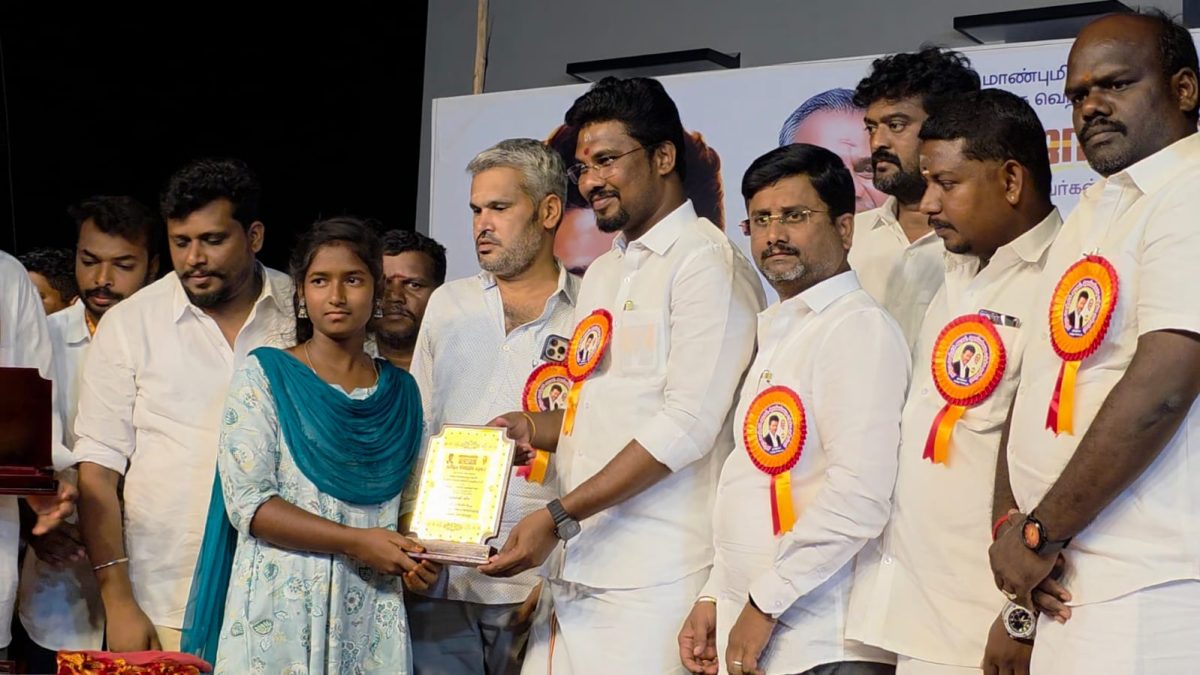 தொப்பம்பட்டியில் தவெக 100 நாள் சாதனை விளக்கம்..! 500 பேருக்கு நலத்திட்ட உதவிகள்!