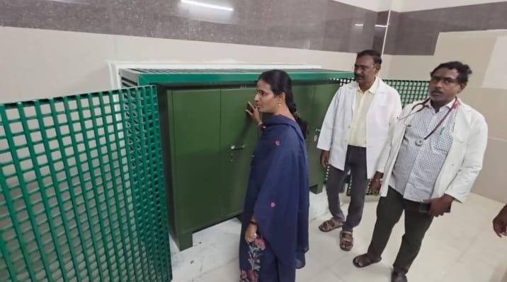 பழனி அரசு மருத்துவமனையில் ஆட்சியர் தீவிர ஆய்வு – தாய்மாமன் தங்க மோதிர திட்டத்திற்கான ஏற்பாடுகள்
