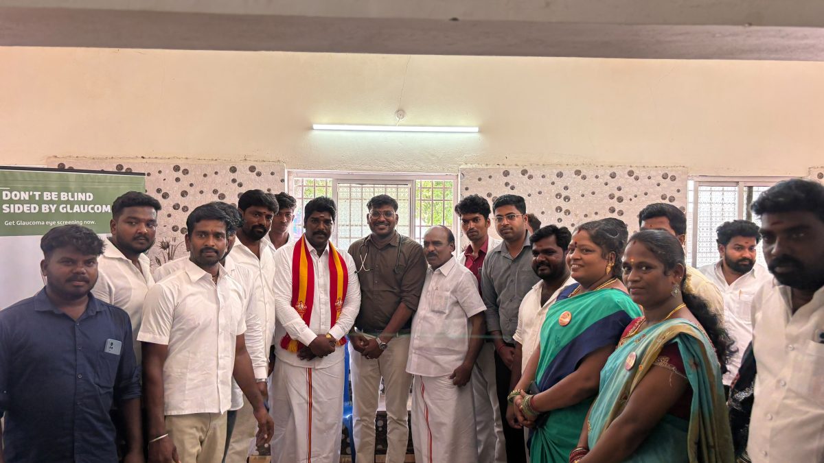 மேனலூரில் தவெக சார்பில் மருத்துவ முகாம் – உதயகுமார், தூசி கே. மோகன் பங்கேற்பு.