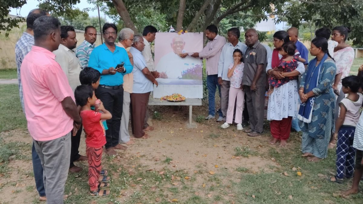 வந்தவாசியில் சாலமன் பாப்பையாவுக்கு நினைவேந்தல் – கவிஞர்கள், சமூக ஆர்வலர்கள் மலரஞ்சலி.