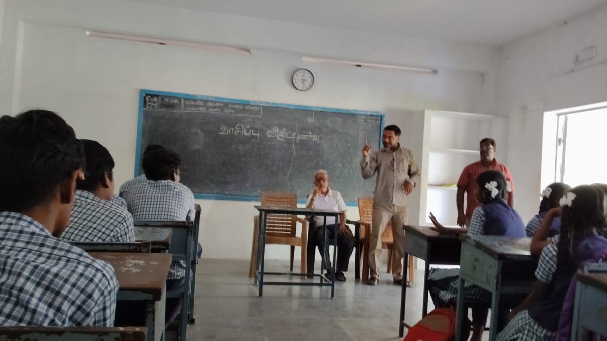 “வாசிப்பு நமது சுவாசிப்பாக இருக்க வேண்டும்” – மருதாடு பள்ளியில் வாசிப்பு விழிப்புணர்வு.