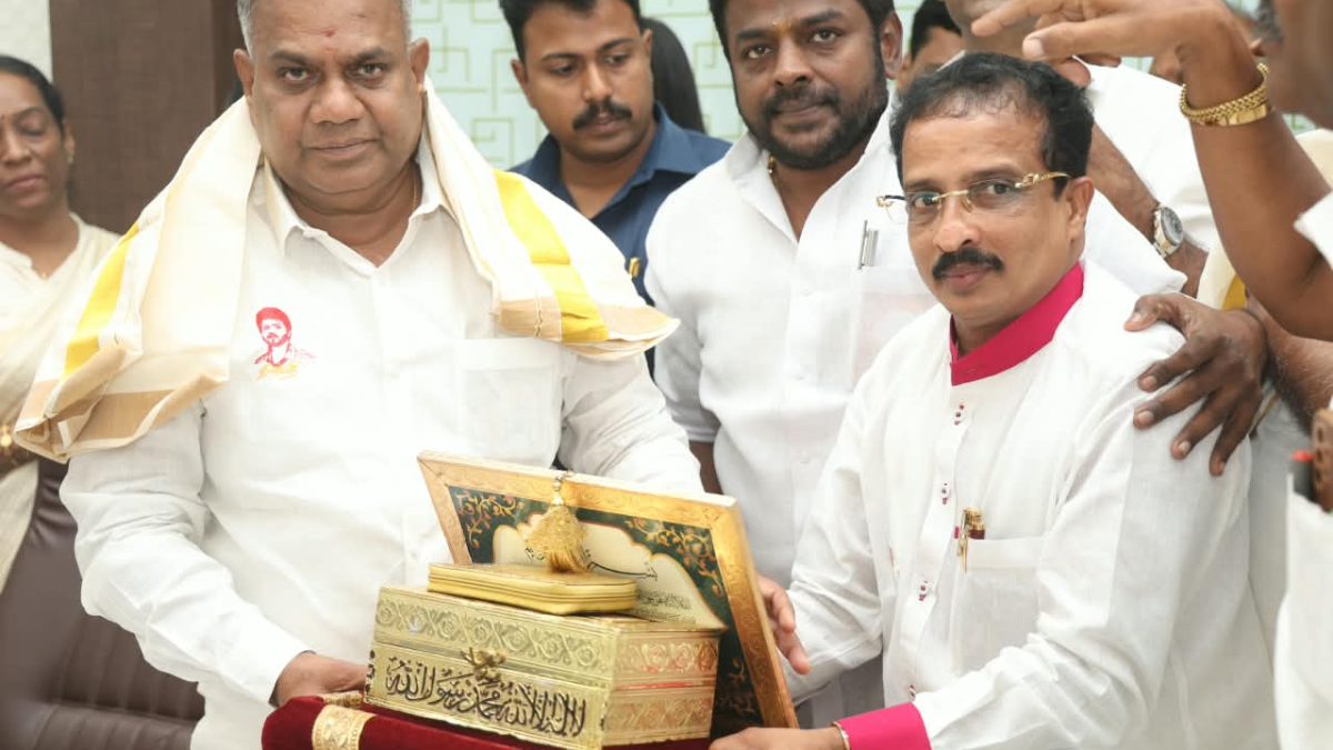 கேரளாவில் தவெக அதிகாரப்பூர்வ அறிவிப்பு எப்போது? மாவட்ட வாரியாக அமைப்பு வலுப்படுத்த திட்டம்.