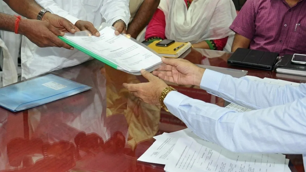 மதுராந்தகம், தாராபுரம் இடைத்தேர்தல்: இன்று தொடங்கியது வேட்புமனு தாக்கல்!