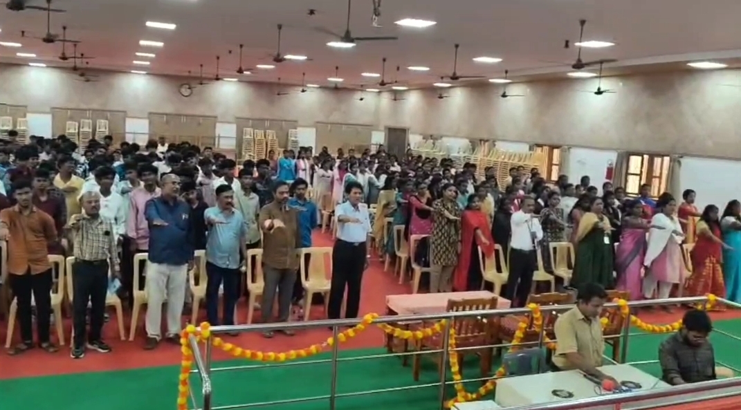“என் குப்பை – என் பொறுப்பு!” ஆவடி கல்லூரி மாணவர்களுக்கு முக்கிய விழிப்புணர்வு.