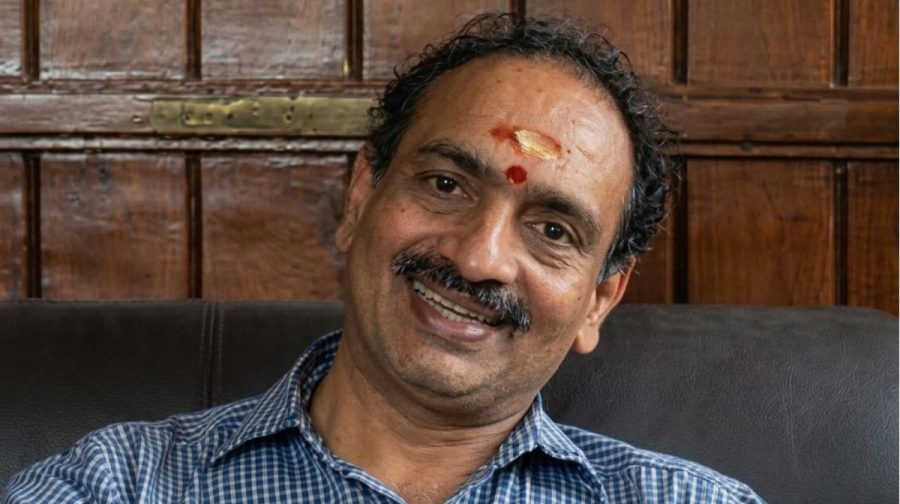ரூ.10 லட்சம் லஞ்ச வழக்கு..! கேரளாவில் முன்னாள் துணை ஆட்சியர் கைது.