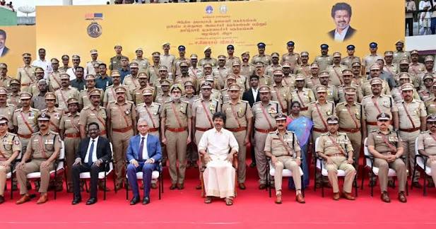 காவலர்களுக்கு முதல்வர் விஜய் வாழ்த்து..! “பணிச்சுமையை குறைத்து நவீனமயமாக்குவோம்”.