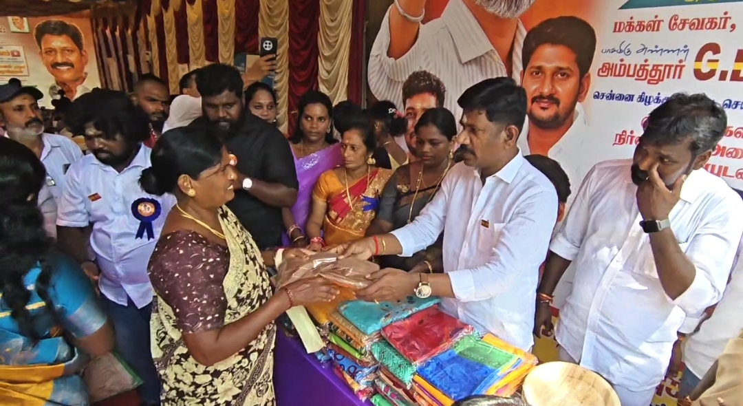 அம்பத்தூரில் இலவச மருத்துவ முகாம்: 100 தூய்மைப் பணியாளர்களுக்கு புடவைகள், 500 பேருக்கு அன்னதானம்!