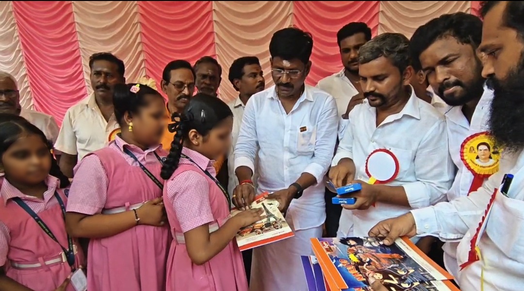 அம்பத்தூரில் தேவர் ஜெயந்தி விழா! 5,000 பேருக்கு அன்னதானம் – மாணவர்களுக்கு கல்வி உபகரணங்கள் வழங்கிய எம்.எல்.ஏ. ஜி. பாலமுருகன்!