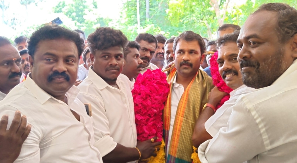 தூத்துக்குடி மாவட்டம் கருங்குளம் ஊராட்சி ஒன்றியம் கீழப்புத்தனேரி ஊராட்சி கல்லடியூர் கிராமத்தில் பல்நோக்கு மையக் கட்டிடம் திறப்பு விழா நடைபெற்றது.