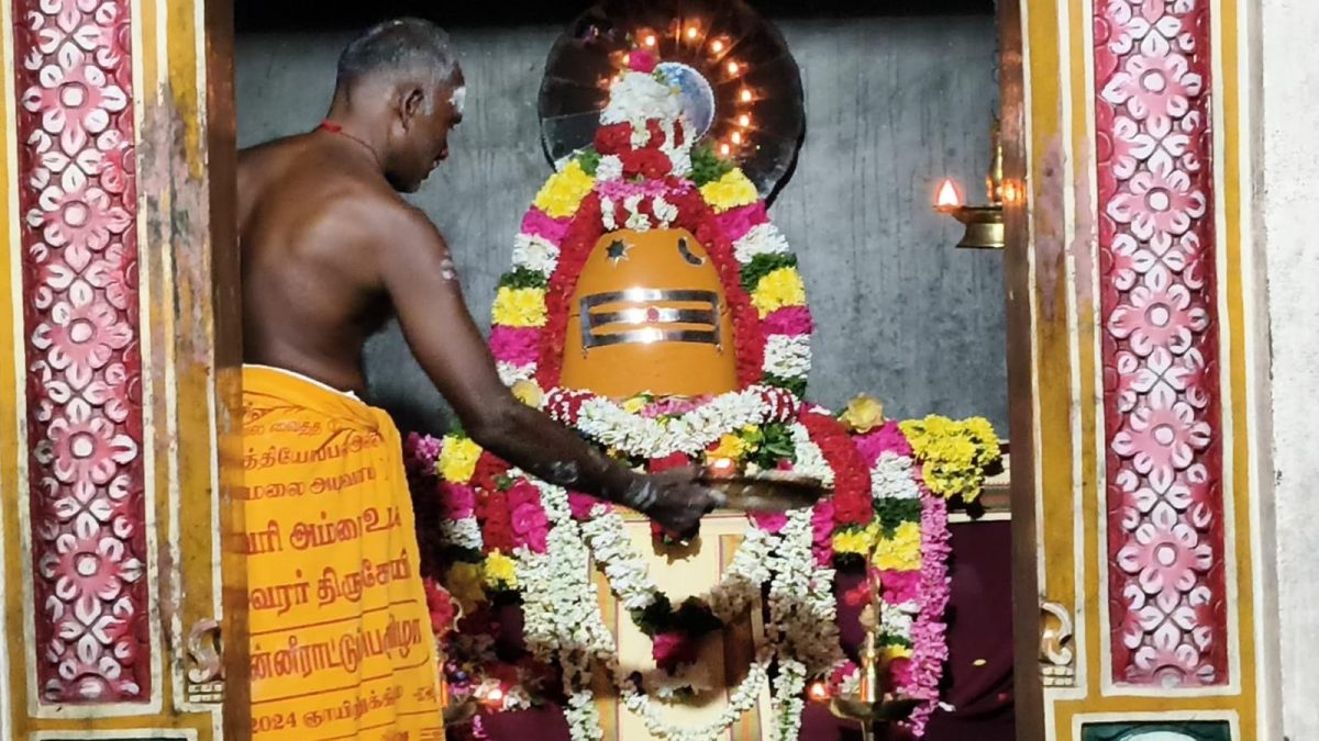 பாலக்கோடு ஸ்ரீ பால்வண்ணநாதர் கோவிலில் புரட்டாசி பிரதோஷ வழிபாடு!.