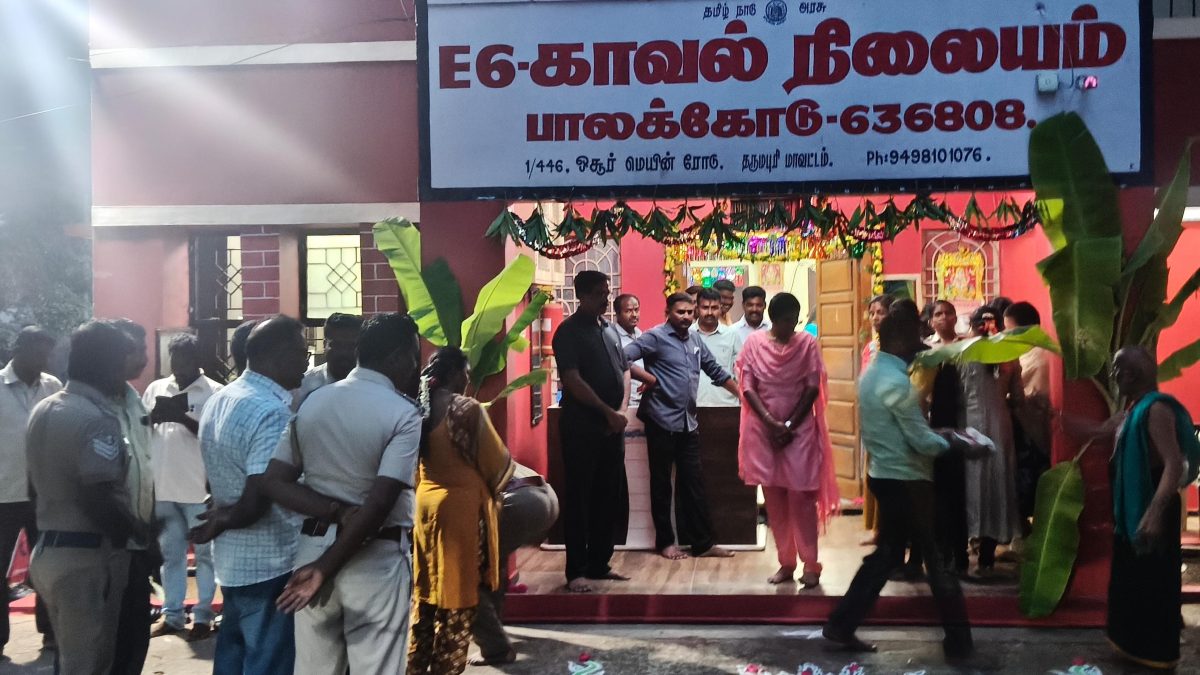 பாலக்கோடு காவல் நிலையத்தில் ஆயுத பூஜை விழா கோலாகலம்!