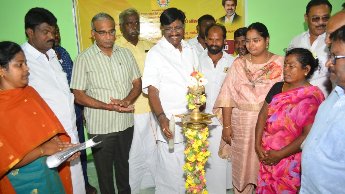மேலூர் தொகுதியில் ரூ.1.10 கோடி மதிப்பிலான புதிய கட்டிடங்கள் திறப்பு! அமைச்சர் விஸ்வநாதன் தொடங்கி வைத்தார்!
