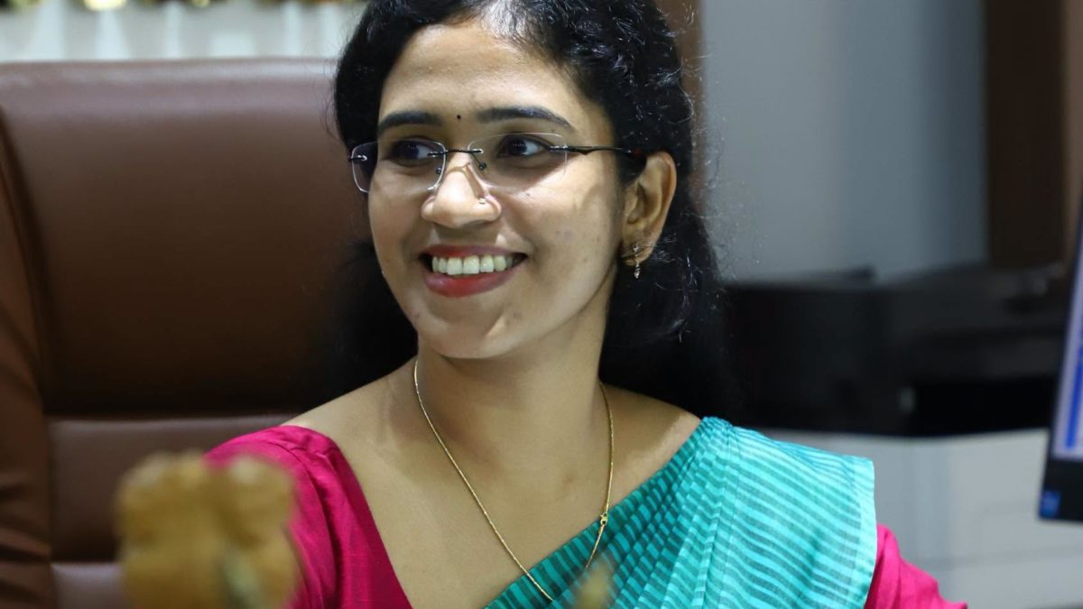 பிச்சை எடுப்போரின் மறுவாழ்வுக்கு ‘SMILE’ திட்டம் – தகுதியான தன்னார்வ அமைப்புகளிடம் விண்ணப்பம்.