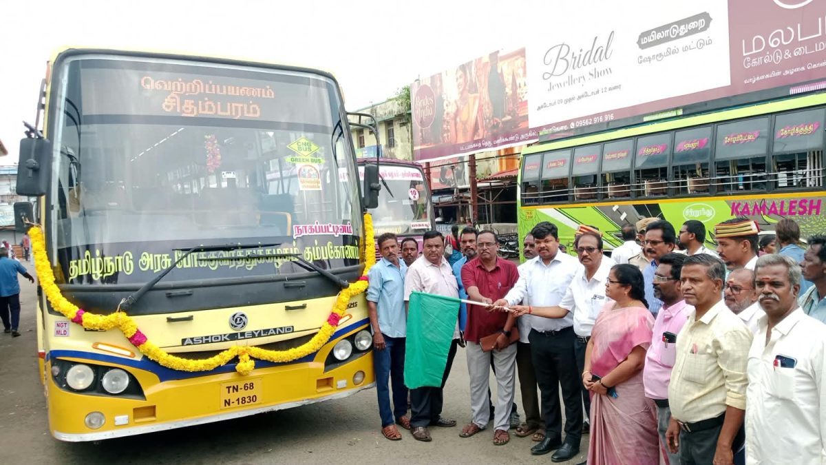 மயிலாடுதுறையில் ‘வெற்றி பயணம்’ திட்டம் தொடக்கம்: 111 பேருந்துகளில் பெண்களுக்கு கட்டணமில்லா பயணம்.