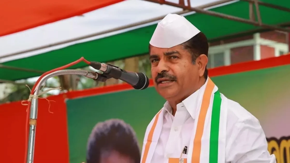முதல்வர் சதீஷன் மீது அடூர் பிரகாஷ் வெளிப்படை அதிருப்தி: யு.டி.எஃப். ஆலோசனைகள் நடைபெறவில்லை என குற்றச்சாட்டு.