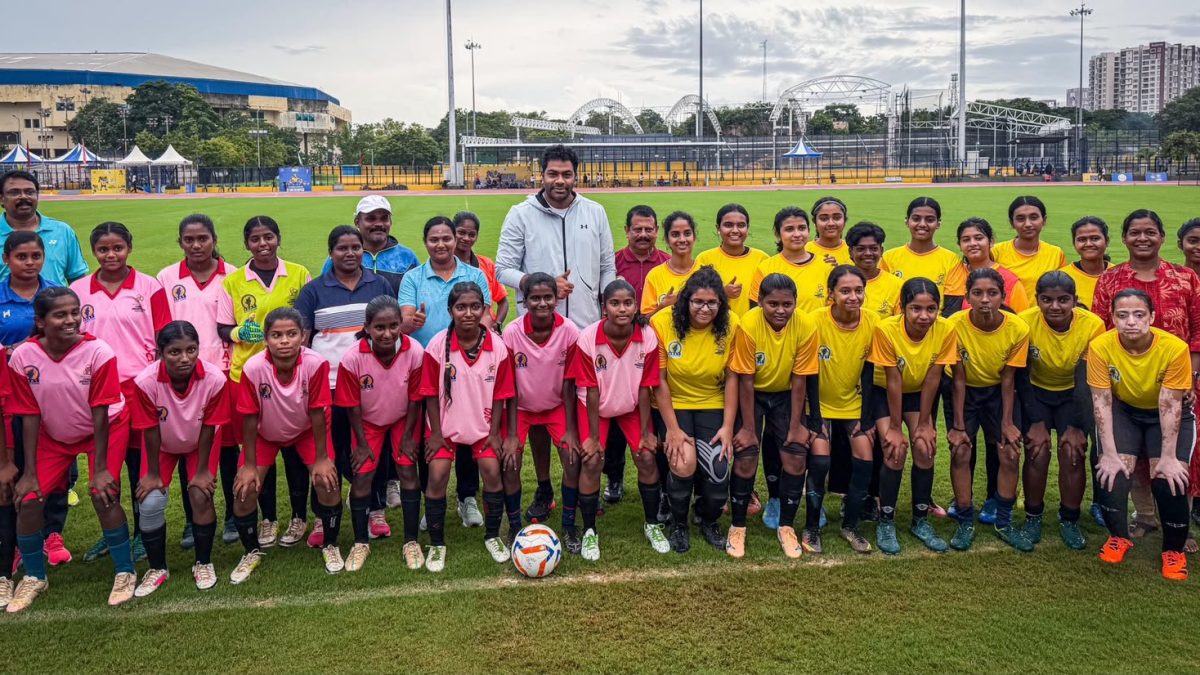 முதலமைச்சர் கோப்பை 2026: வேலூர் – நாமக்கல் மகளிர் கால்பந்து போட்டி தொடக்கம்!