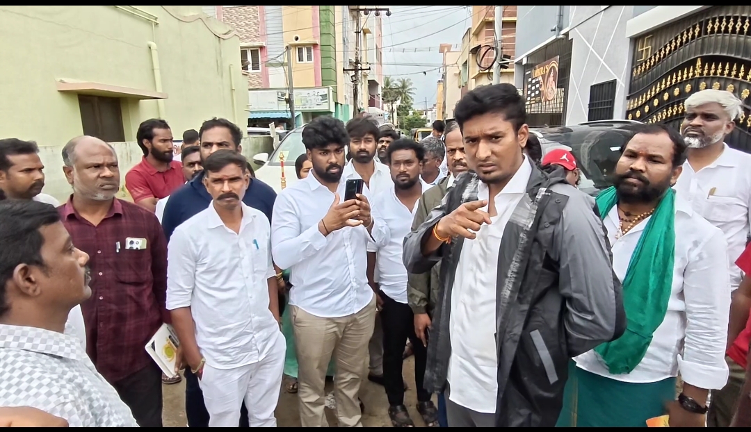 ஆலந்தூர் தொகுதியில் வெள்ளத் தடுப்பு நடவடிக்கைகள் தீவிரம்! 20 நிவாரண முகாம்கள், 4 படகுகள் தயார்.