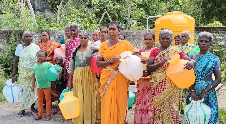 குமரிகிரி மலை அடிவாரத்தில் கடும் குடிநீர் தட்டுப்பாடு! 60 குடும்பங்கள் தவிப்பு!