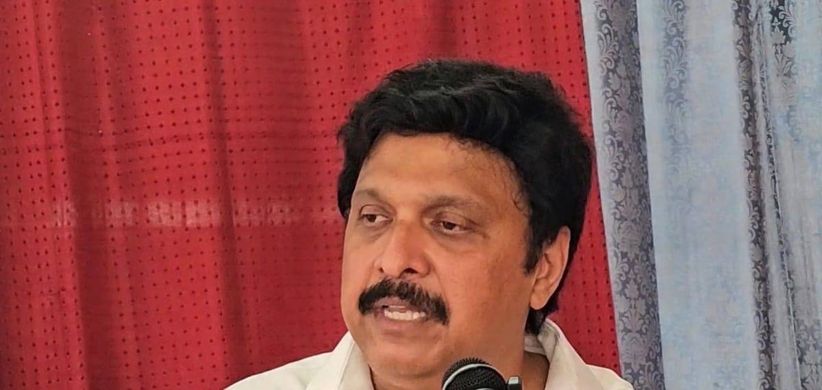 நெடும்பாசேரி மினி கூப்பர் விபத்து: “குழந்தைகளைப் பணக்காரர்களாக அல்ல, நல்ல மனிதர்களாக வளர்க்க வேண்டும்” – கே.பி. கணேஷ் குமார்.