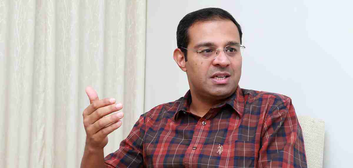 கேரளாவில் எல்.எல்.பி. நுழைவுத் தேர்வு இனி மலையாளத்திலும்! அரசு முக்கிய அறிவிப்பு.